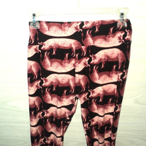 LuLaRoe Leggings Pigs One Size (2-10) Pink and Black Stretchy Polyester, Spandex - Picture 2 of 6